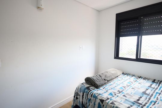 Quarto 2 de apartamento para alugar com 2 quartos, 50m² em Presidente Altino, Osasco