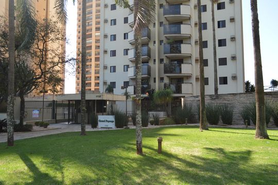 Apartamento para alugar com 4 quartos, 131m² em Jardim Sao Luiz, Ribeirão Preto