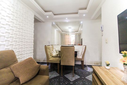 Sala de apartamento para alugar com 2 quartos, 48m² em Vila Jacuí, São Paulo