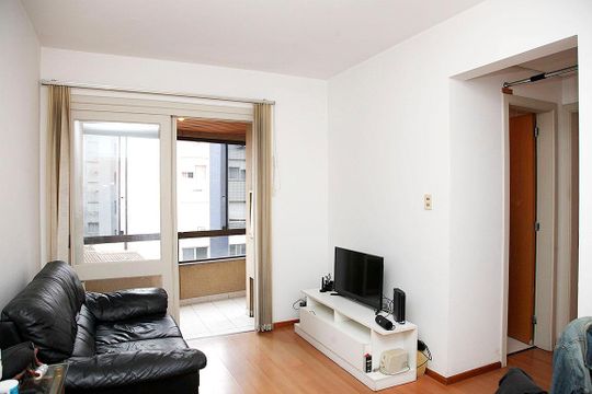 Apartamento à venda com 1 quarto, 49m² em Centro Histórico, Porto Alegre