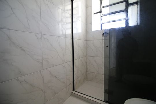 Banheiro de casa para alugar com 3 quartos, 437m² em Pechincha, Rio de Janeiro