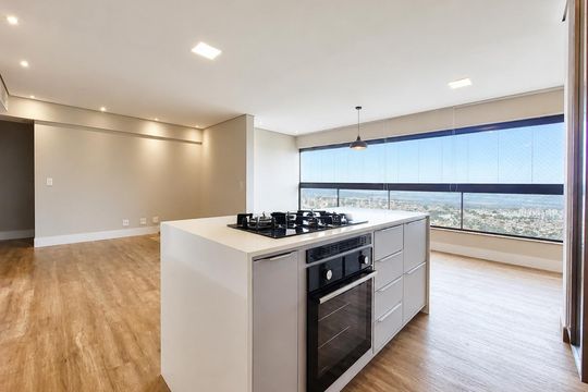 Cozinha de apartamento à venda com 3 quartos, 117m² em Mansões Santo Antônio, Campinas