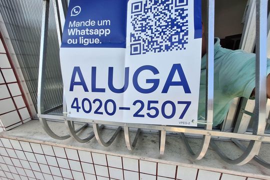 Placa de apartamento para alugar com 2 quartos, 50m² em Cubango, Niterói