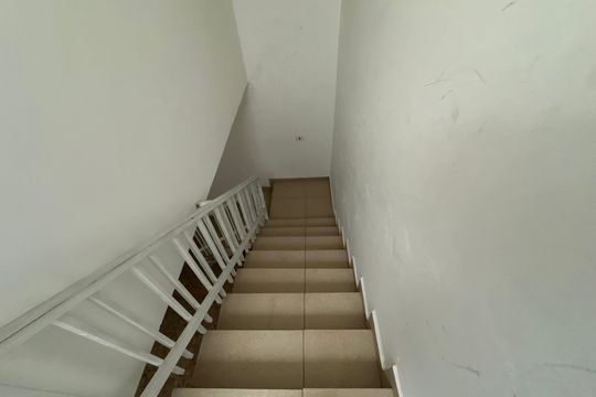 Escada de casa para alugar com 1 quarto, 45m² em Parque Ribeiro de Lima, Barueri
