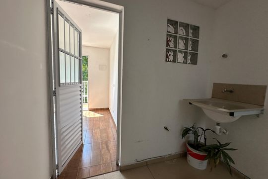 Área de Serviço de casa para alugar com 1 quarto, 45m² em Parque Ribeiro de Lima, Barueri