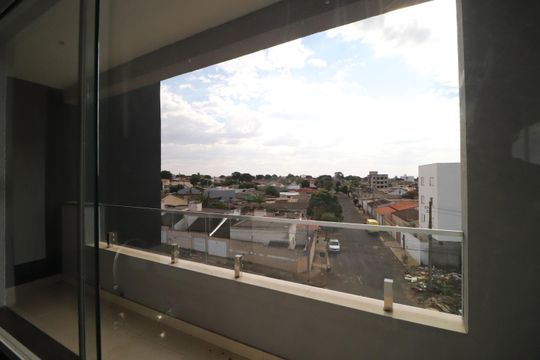 Sacada de apartamento para alugar com 2 quartos, 80m² em Jardim Ipanema, Uberlândia