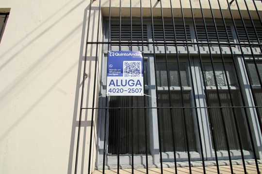 Placa de casa para alugar com 2 quartos, 90m² em Irajá, Rio de Janeiro