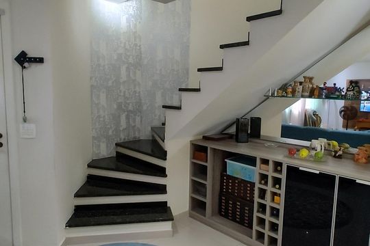 Corredor de casa de condomínio à venda com 2 quartos, 113m² em Jardim Bom Clima, Guarulhos