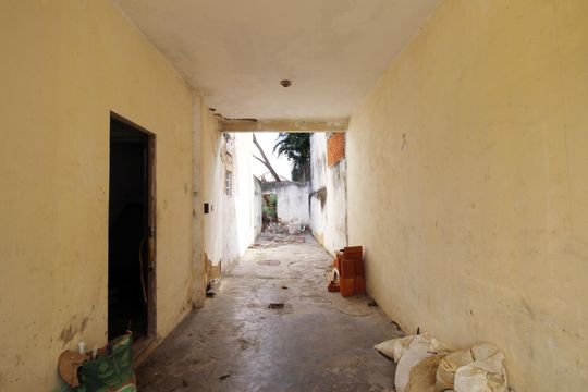 Garagem de casa à venda com 2 quartos, 180m² em Irajá, Rio de Janeiro