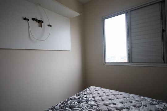 Quarto 1 de apartamento para alugar com 2 quartos, 62m² em Bussocaba, Osasco