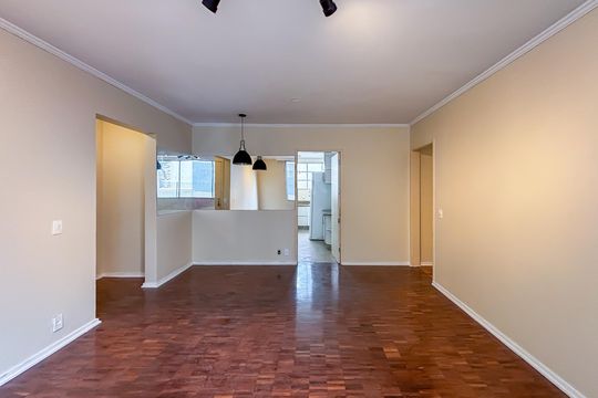 Apartamento à venda com 3 quartos, 110m² em Cerqueira César, São Paulo