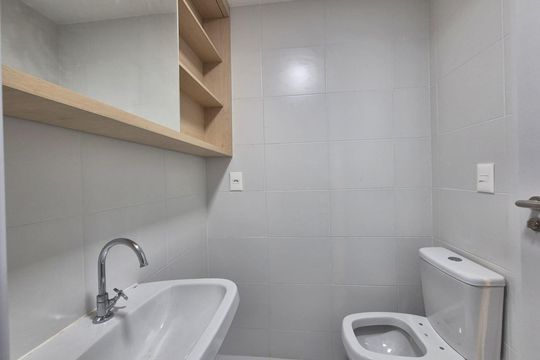 Banheiro da Suíte de apartamento para alugar com 2 quartos, 97m² em Recreio dos Bandeirantes, Rio de Janeiro