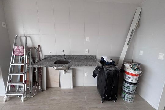 Cozinha de apartamento para alugar com 2 quartos, 97m² em Recreio dos Bandeirantes, Rio de Janeiro