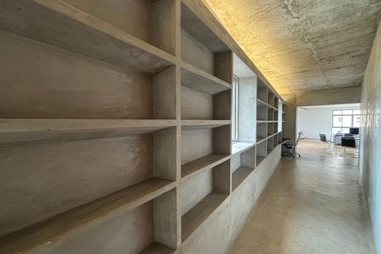 Corredor de apartamento para alugar com 2 quartos, 185m² em Jardim Europa, São Paulo