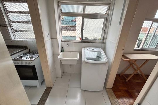 Área de serviço de apartamento à venda com 3 quartos, 105m² em Bela Vista, São Paulo