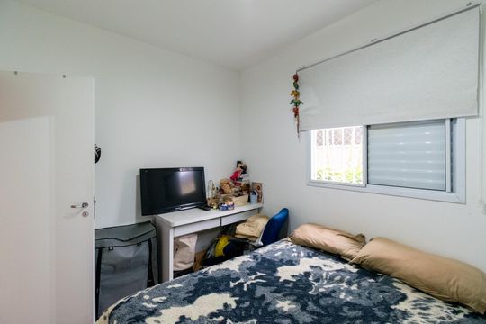 Quarto 2 de apartamento à venda com 2 quartos, 69m² em Vila Sao Paulo, São Paulo