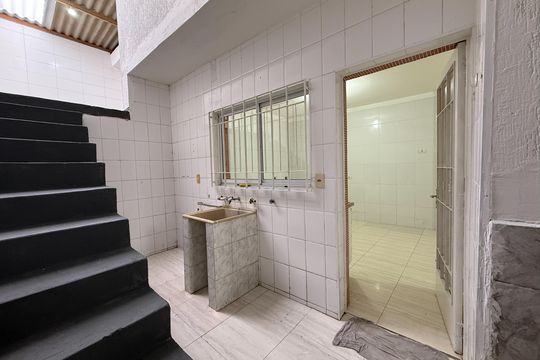 Área de Serviço de casa à venda com 3 quartos, 180m² em Parque Sao Luis, São Paulo