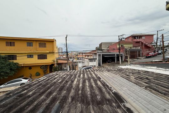 Vista rua de casa à venda com 3 quartos, 180m² em Parque Sao Luis, São Paulo