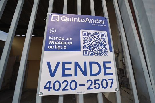 instalada dia:21-08-2026 Placa:MMGQ-304 de casa à venda com 6 quartos, 200m² em Vila Nhocuné, São Paulo