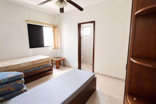 Quarto de apartamento para alugar com 1 quarto, 56m² em Vila Assuncao, Praia Grande