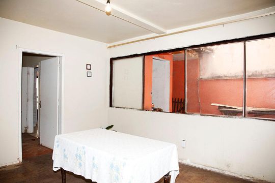 Sala 1 de casa à venda com 4 quartos, 250m² em Boa Vista, Porto Alegre