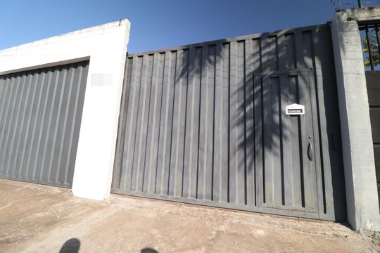 Fachada de casa para alugar com 3 quartos, 150m² em Jardim Europa, Uberlândia