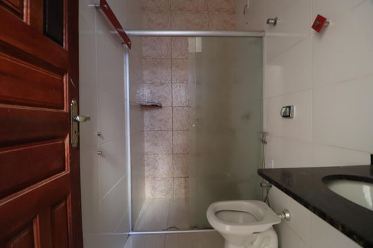 Banheiro Social de casa para alugar com 3 quartos, 150m² em Jardim Europa, Uberlândia