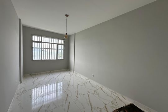 Apartamento para alugar com 1 quarto, 36m² em Morro dos Barbosas, São Vicente