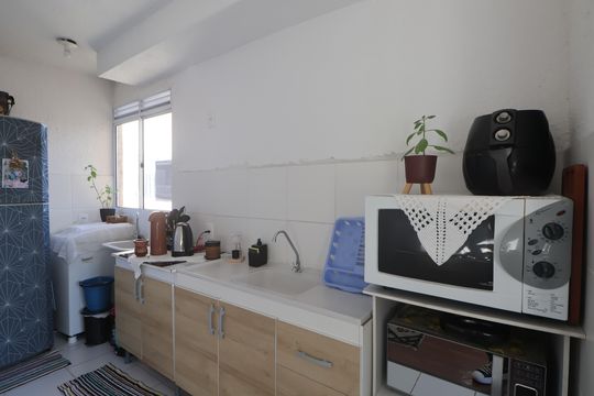 Cozinha e Área de Serviço de apartamento para alugar com 2 quartos, 51m² em Marechal Rondon, Canoas
