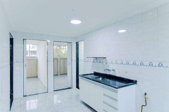 Cozinha  de apartamento para alugar com 3 quartos, 70m² em Parque Cecap, Guarulhos