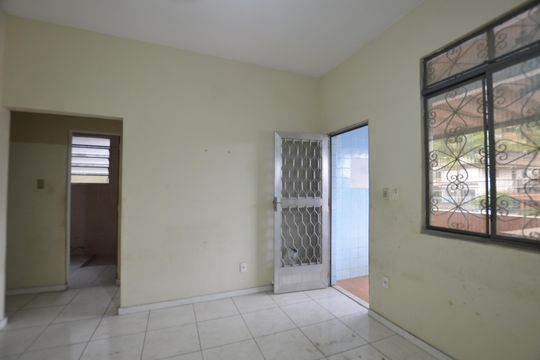Sala de casa para alugar com 2 quartos, 100m² em Ricardo de Albuquerque, Rio de Janeiro