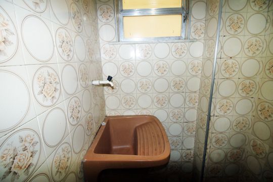 Área de serviço de apartamento à venda com 2 quartos, 48m² em Olaria, Rio de Janeiro