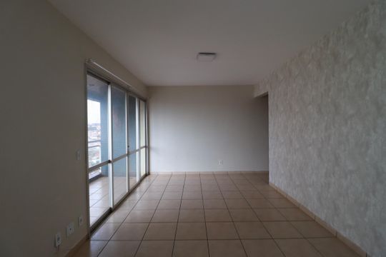 Sala de apartamento para alugar com 3 quartos, 100m² em Centro, Ribeirão Preto