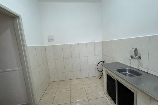Cozinha de casa para alugar com 1 quarto, 66m² em Abolição, Rio de Janeiro