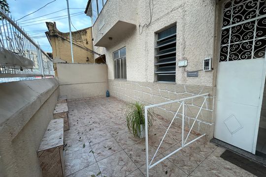 Área comum de casa para alugar com 1 quarto, 66m² em Abolição, Rio de Janeiro
