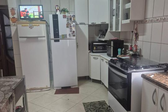 Cozinha de casa à venda com 5 quartos, 190m² em Vila dos Minerios, São Paulo