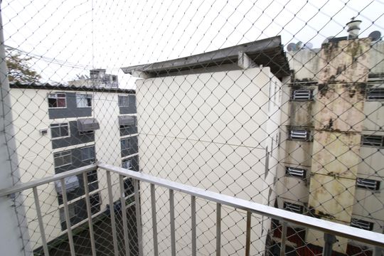 Varanda de apartamento para alugar com 2 quartos, 52m² em Taquara, Rio de Janeiro
