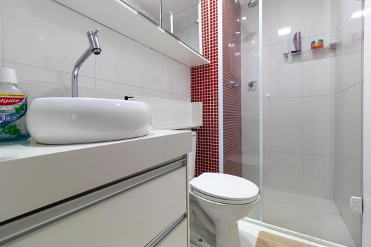Banheiro de apartamento à venda com 2 quartos, 55m² em São Bernardo, Campinas