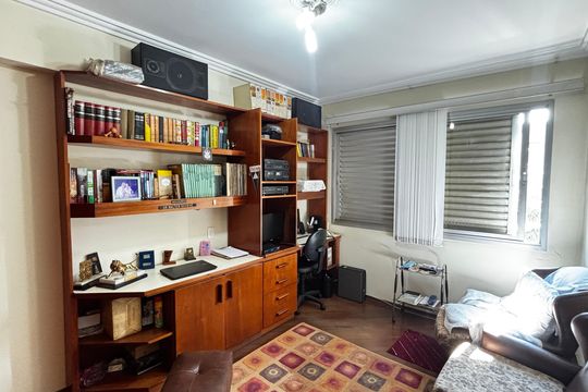 Quarto 2 de apartamento à venda com 3 quartos, 235m² em Campestre, Santo André