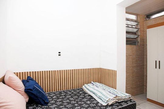 Quarto de apartamento para alugar com 1 quarto, 38m² em Menino Deus, Porto Alegre