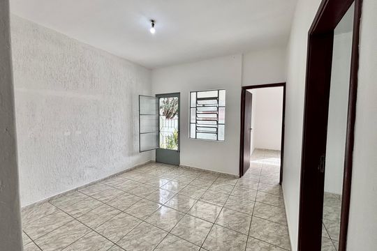 Sala de casa para alugar com 3 quartos, 250m² em Jardim Del Rey, São José dos Campos