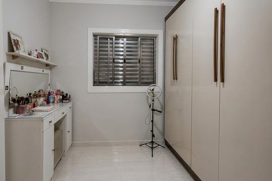 Quarto de casa à venda com 3 quartos, 149m² em Parque Residencial Jundiaí, Jundiaí