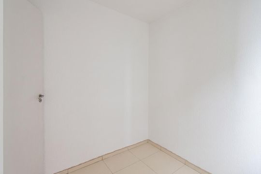 Apartamento à venda com 2 quartos, 35m² em Jardim Santa Adelia, São Paulo
