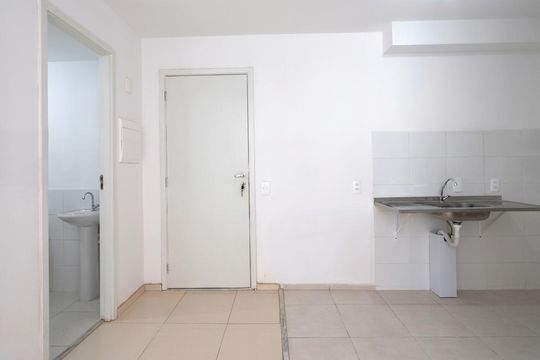 Cozinha de apartamento à venda com 2 quartos, 35m² em Jardim Santa Adelia, São Paulo
