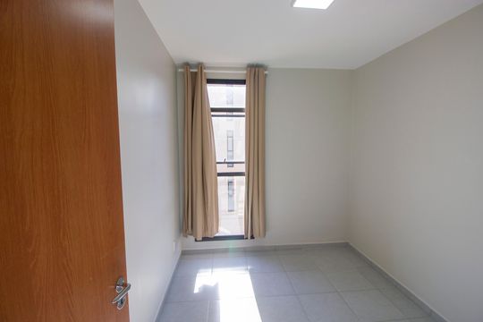 Apartamento à venda com 2 quartos, 56m² em Sh Sol Nascente, Brasília