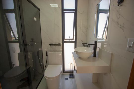 Apartamento à venda com 2 quartos, 56m² em Sh Sol Nascente, Brasília