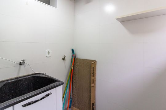 Área de Serviço de apartamento para alugar com 3 quartos, 67m² em Parque Cecap, Guarulhos