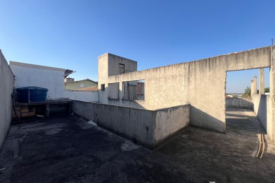 Cobertura de casa à venda com 4 quartos, 300m² em Carajás, Contagem