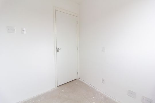 Quarto  de apartamento à venda com 2 quartos, 42m² em Vila Rosalia, Guarulhos