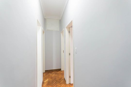 Corredor de apartamento à venda com 3 quartos, 78m² em Tijuca, Rio de Janeiro